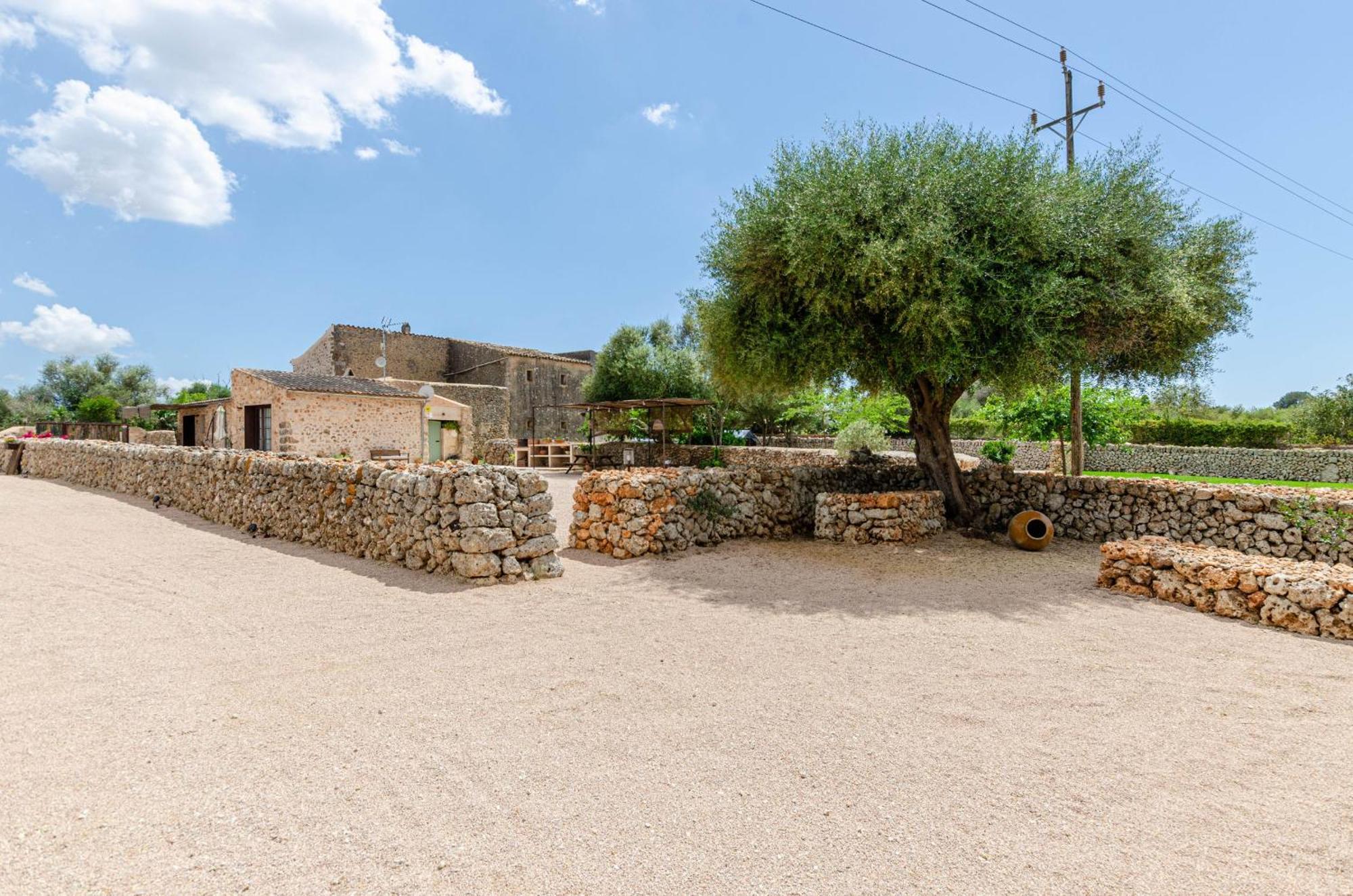 Cal Tio 3 Yourhouse Bauernhof
